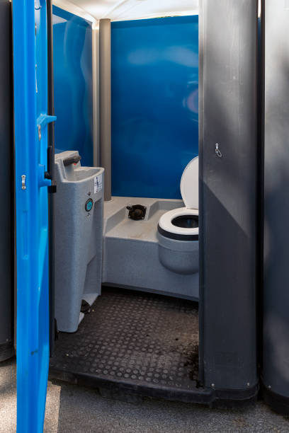 Best Portable restroom trailer rental  in Woodbury, NJ